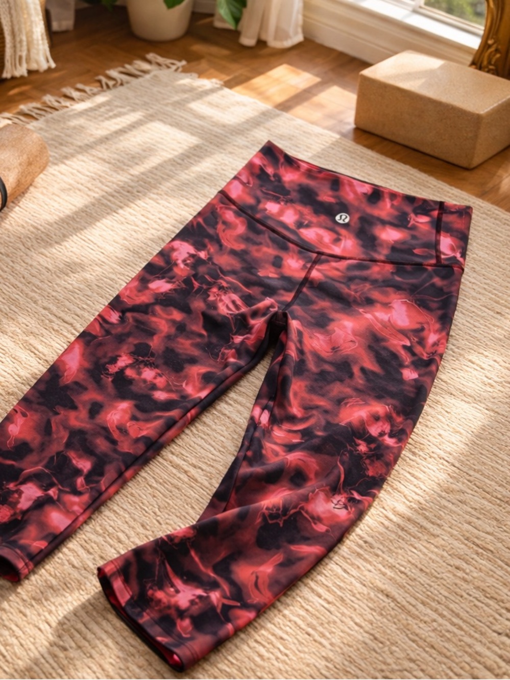 Lululemon Align High Rise Leggings 25” Intensity Pink Blossom Multi Size 2